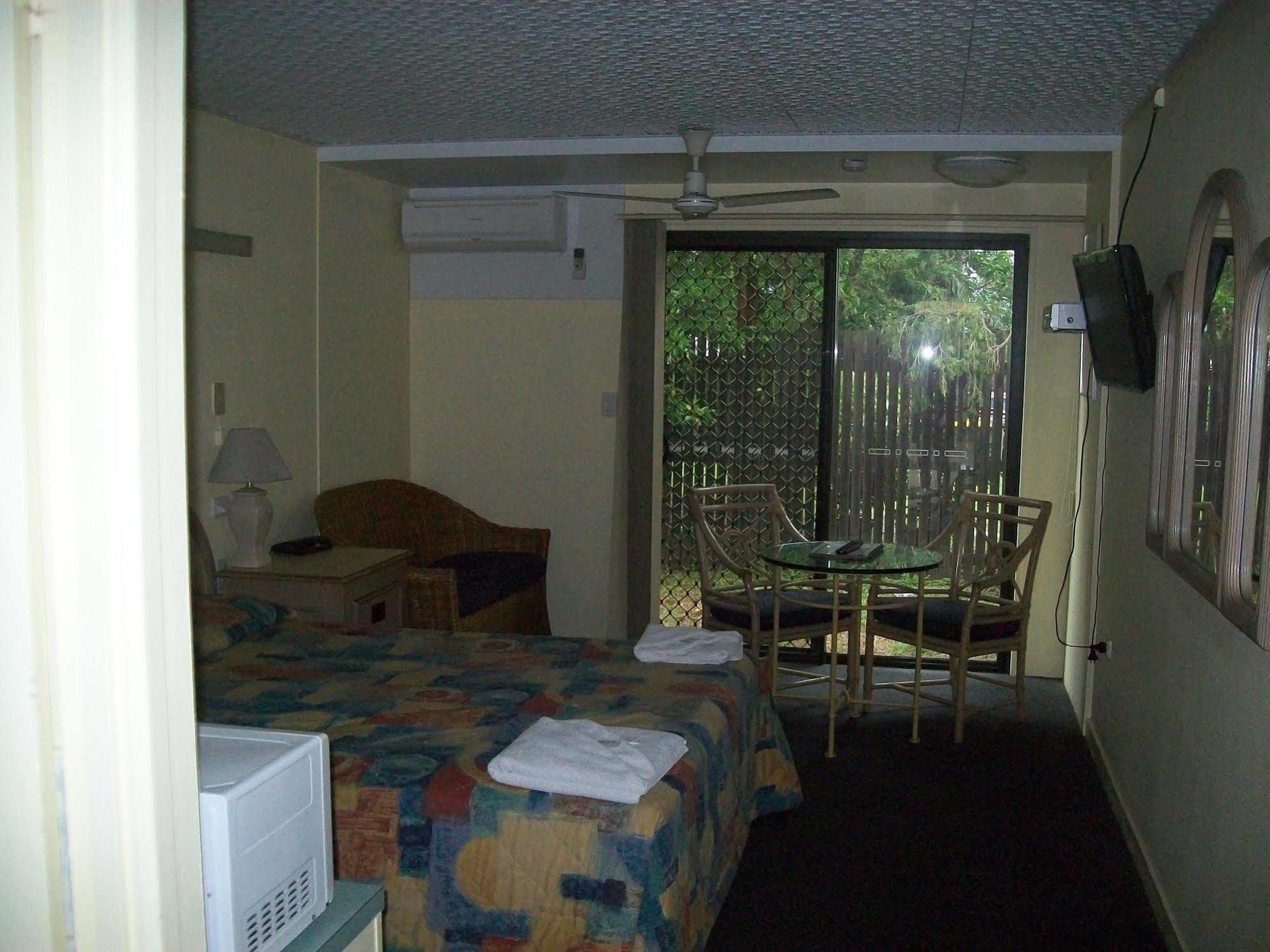 Sun Plaza Motel - Mackay Exterior foto